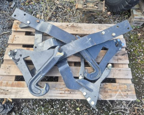 Stoll Robust F4 Loader for Fendt 206V