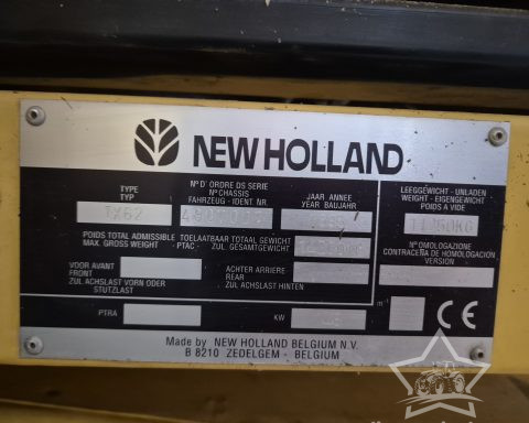 New Holland TX62 Combine