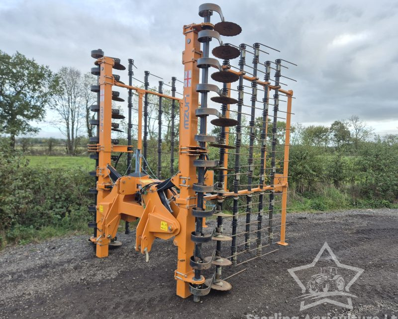 MZURI REZULT Straw Rake