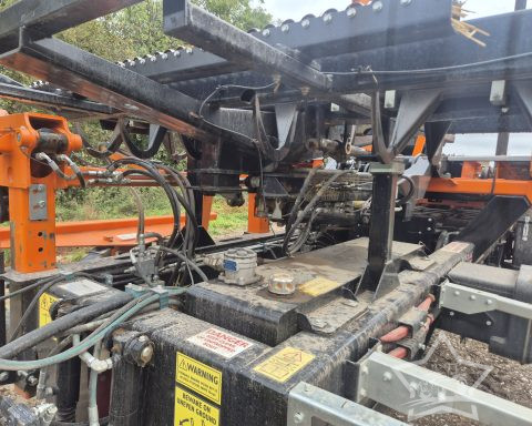 Transtacker 4100 Bale Chaser