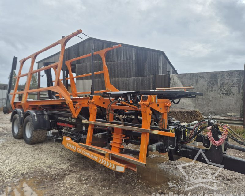 Transtacker 4100 Bale Chaser