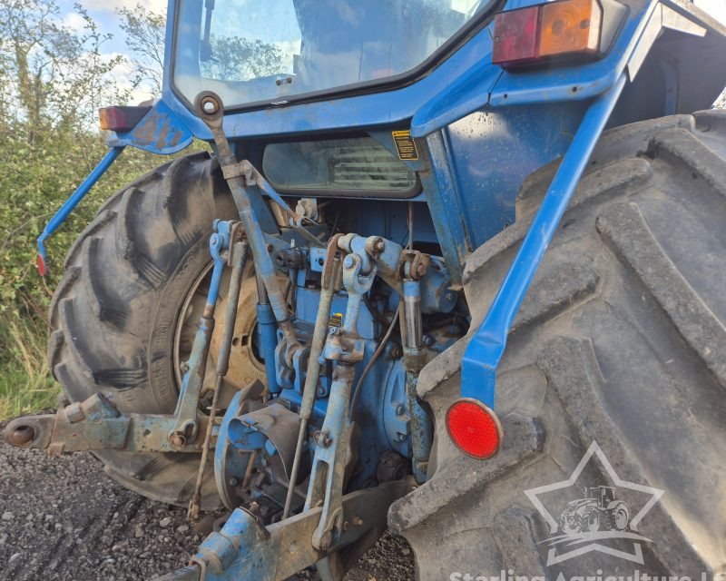 Ford TW25