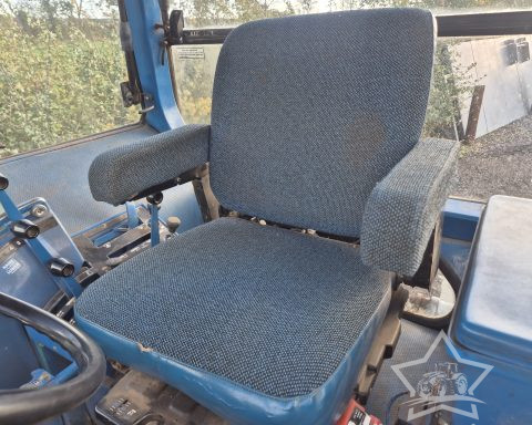 Ford TW25