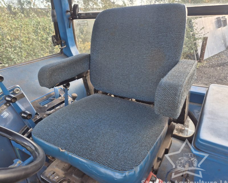 Ford TW25