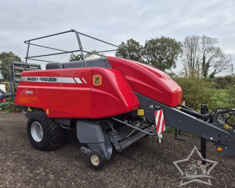 Massey Ferguson 2260 Baler