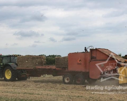 Larrington Straw Spreader