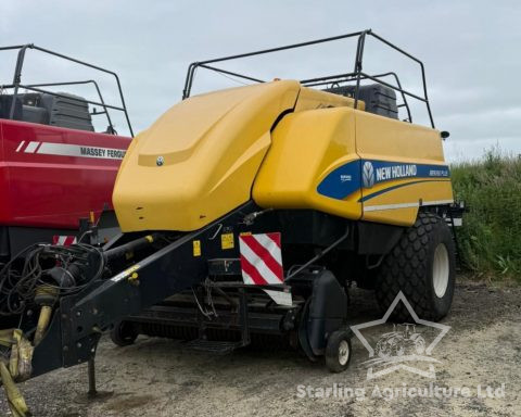 New Holland 9090 Plus Baler