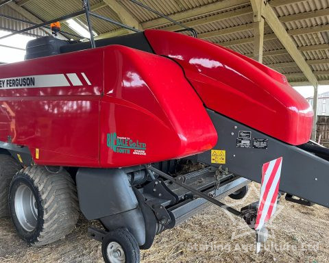 Massey Ferguson 2270 Baler