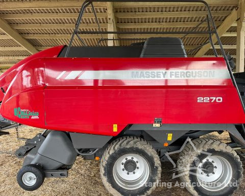 Massey Ferguson 2270 Baler