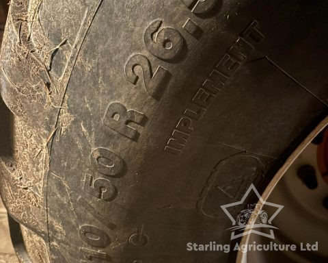 Richard Western FR16 Chaser Bin