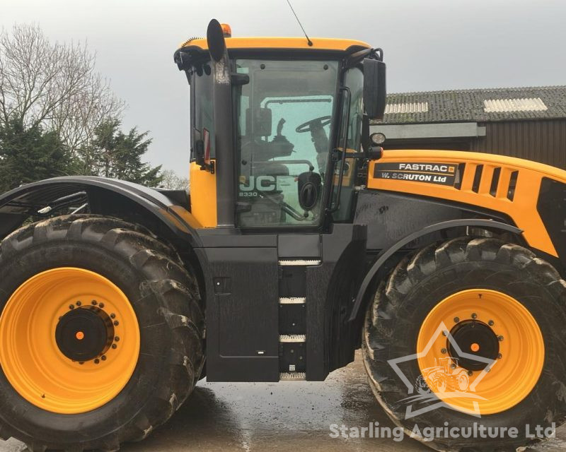 JCB 8330 Fastrac