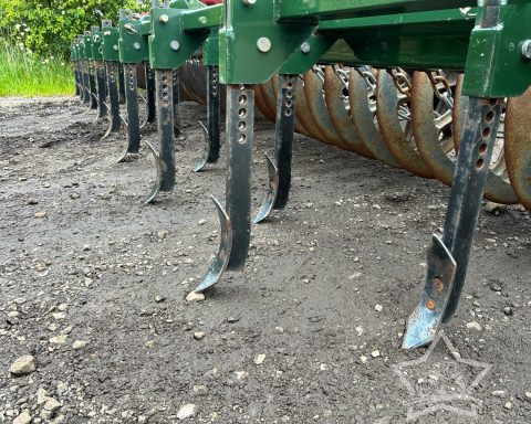 NRH 6m Front Press