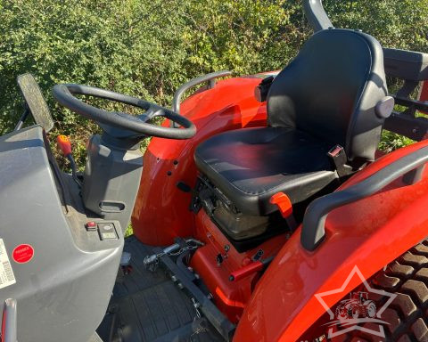 Kubota L1501 HST