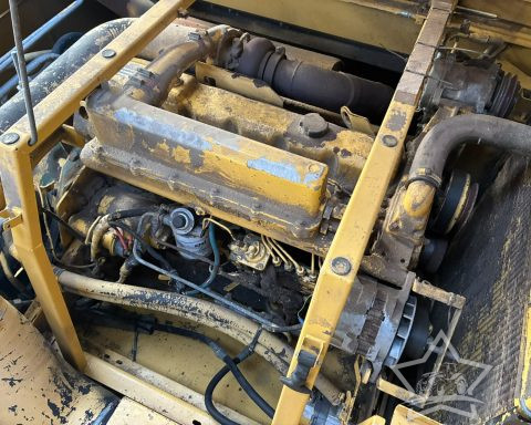 New Holland TX62 Combine